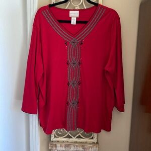 Alfred Dunner Pullover Top 1X, Red w Black embellishment, 3/4 Sleeve